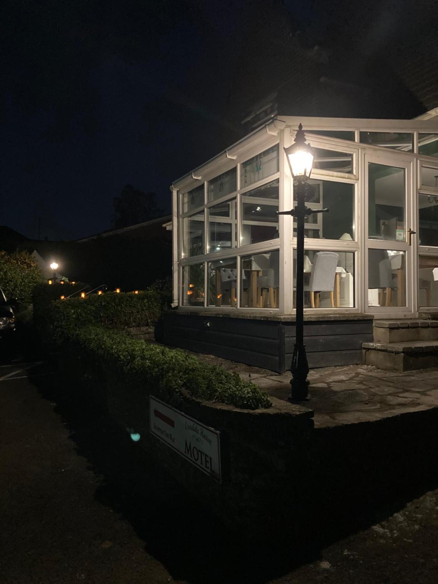 Overdale Motel リスバーン エクステリア 写真